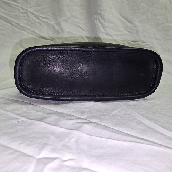 Coach Vintage Tango Flap Bag - Navy - Picture 4 of 8